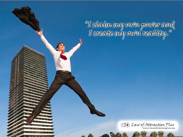 "I claim my own power and I create my own reality." (Wallpaper + Decree) Free Law of Attraction Wallpaper with Decree and Positive Affirmation