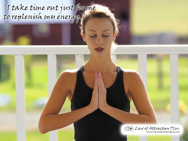 "I take time out just for me to replenish my energy." (Wallpaper + Decree) Free Law of Attraction Wallpaper with Decree and Positive Affirmation